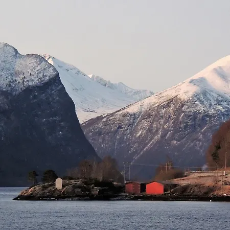 Tindelykke Isfjorden